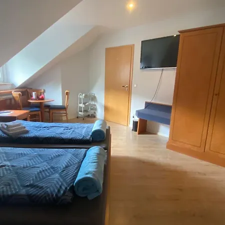 Ferien & Business Hohenfels Apartamento *